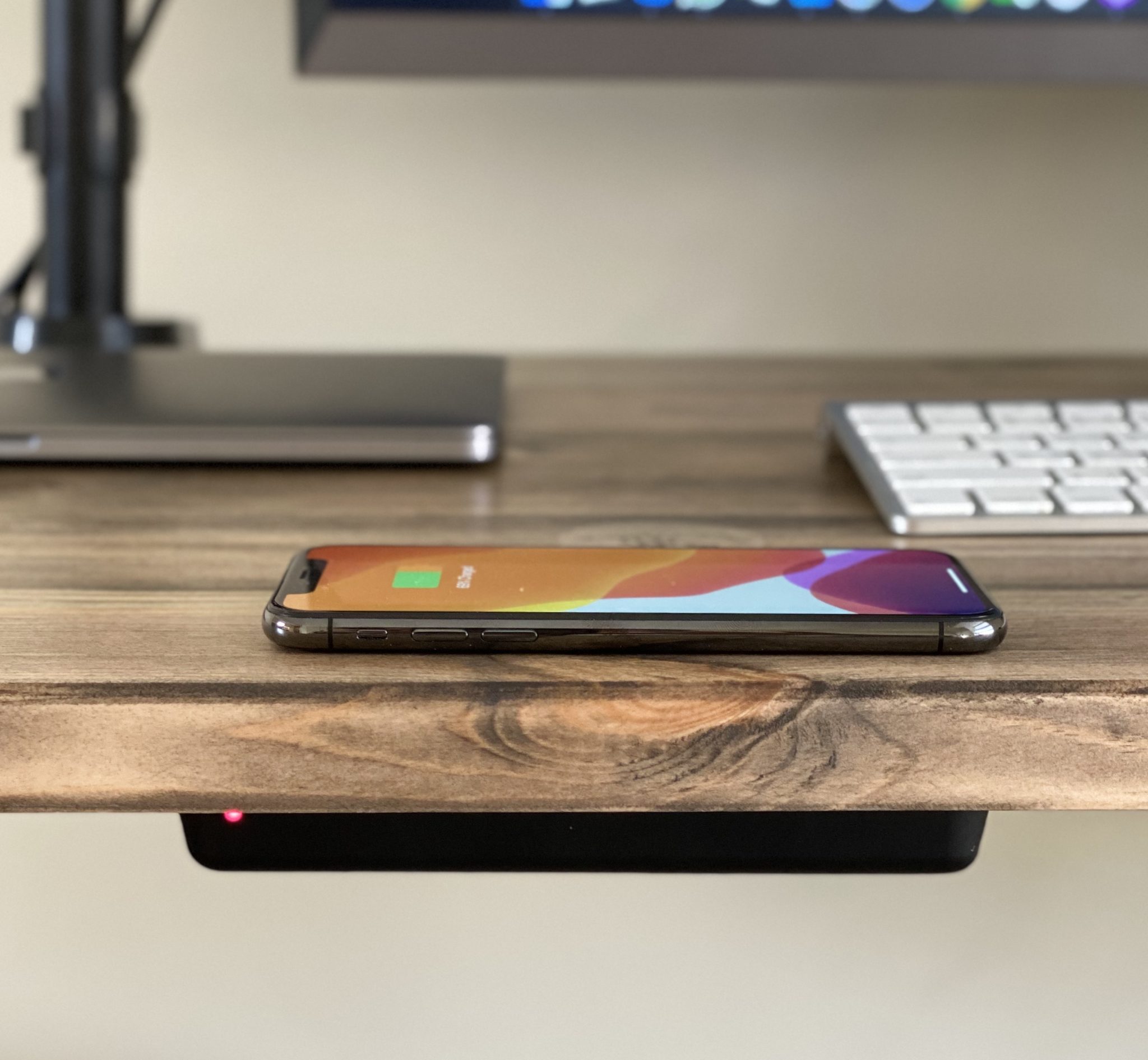 Kew Labs Launches UTS1 Invisible Fast Wireless Charger with