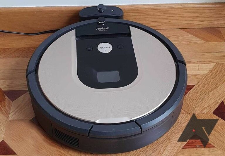 How to empty and clean a Roomba vacuum CESbible CES Party List 2024