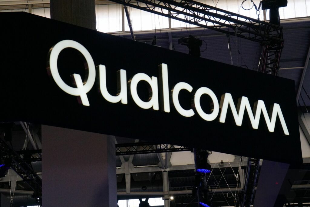 qualcomm-is-now-letting-some-lucky-people-test-the-latest-snapdragon-powered-devices