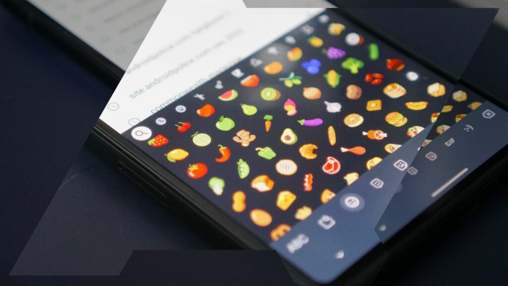 google-wants-to-bring-the-fun-of-emoji-kitchen-to-your-pixel-wallpaper-in-android-14