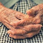 how-to-help-protect-seniors-from-scammers
