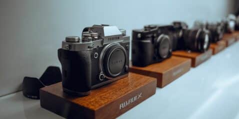 used-camera-gear:-the-perks-and-risks-of-buying-second-hand
