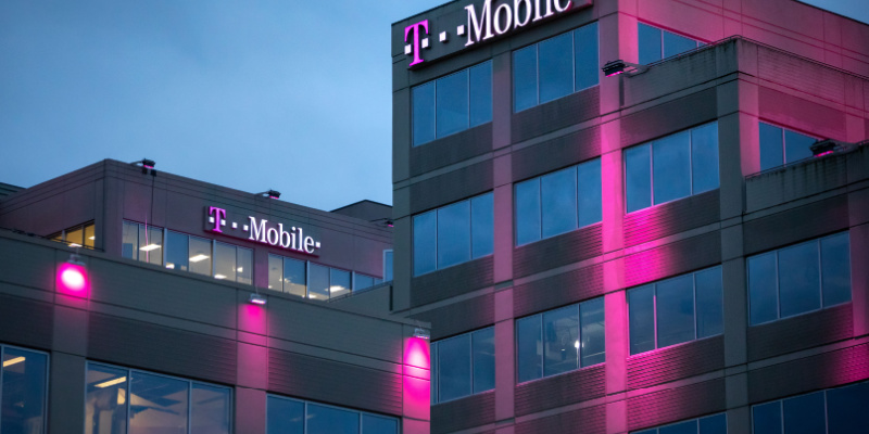 t-mobile-plans-to-layoff-5,000-employees-in-five-weeks
