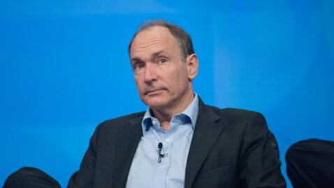 between-concern-and-hope:-sir-tim-berners-lee-reflects-on-the-web’s-past-and-what-lies-ahead