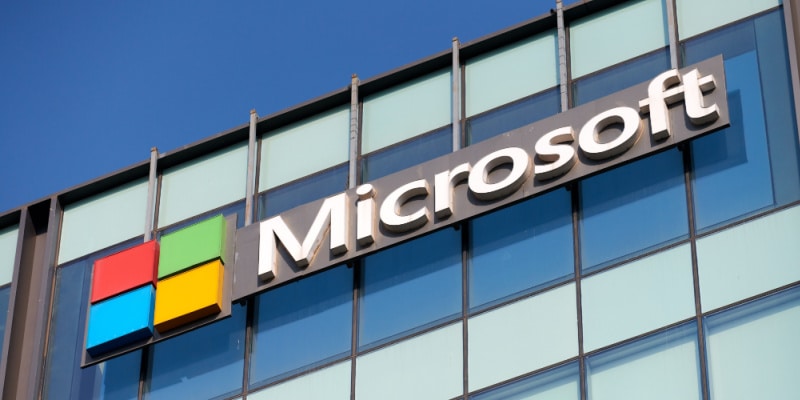 microsoft’s-uae-deal-triggers-security-concerns-over-transfer-of-sensitive-technologies