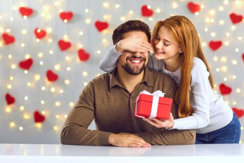 check-out-these-6-sites-to-find-unique-valentine’s-day-gifts