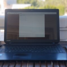 how-i-turned-my-old-laptop-into-the-ultimate-distraction-free-writing-machine