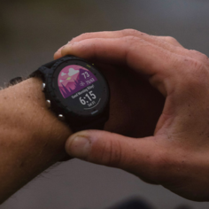 this-top-end-garmin-smartwatch-built-for-runners-is-now-down-to-an-all-time-low