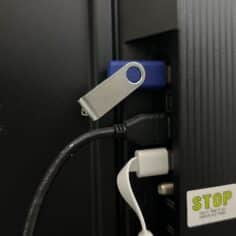 5-ways-you-should-use-your-smart-tv’s-usb-port