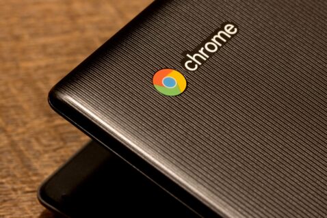 why-i-use-a-chromebook-as-my-travel-laptop—and-how-it-holds-up