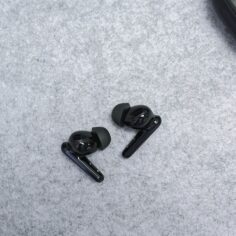 i-love-earbuds,-but-they-have-these-5-undeniable-problems