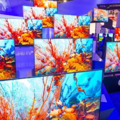 what-is-the-difference-between-qled,-oled,-and-uhd?-which-is-best?