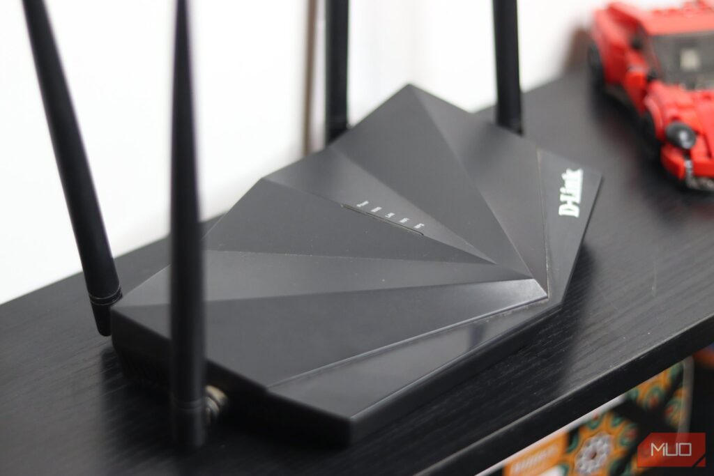 if-your-router-is-on-this-fbi-list,-you-need-to-upgrade-it-immediately