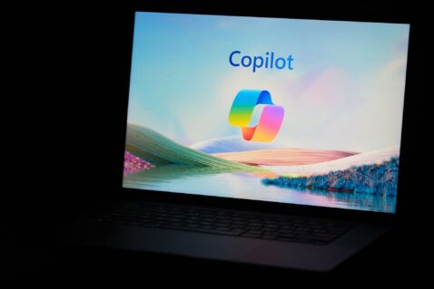 copilot-can’t-compete-with-chatgpt,-but-there-are-9-reasons-it’s-worth-using