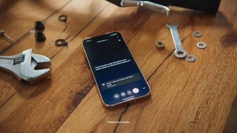 google’s-next-gen-ai-assistant-can-control-your-entire-phone-for-you