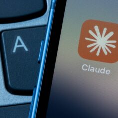 you-can-now-speak-to-the-best-chatgpt-alternative-with-your-voice