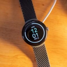 wear-os-6-could-bring-this-battery-saving-android-feature-to-your-pixel-watch