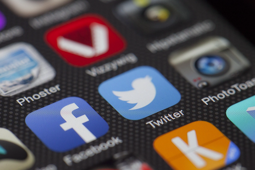 4-proven-strategies-to-build-and-engage-your-online-community-around-your-passion