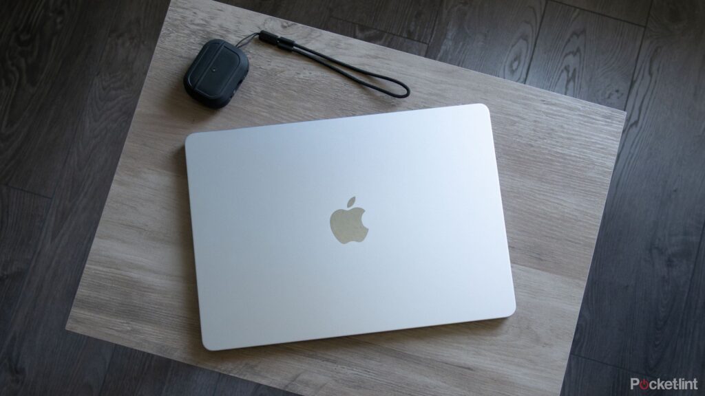 the-m4-macbook-air-just-fell-to-its-lowest-price-ever-for-back-to-school