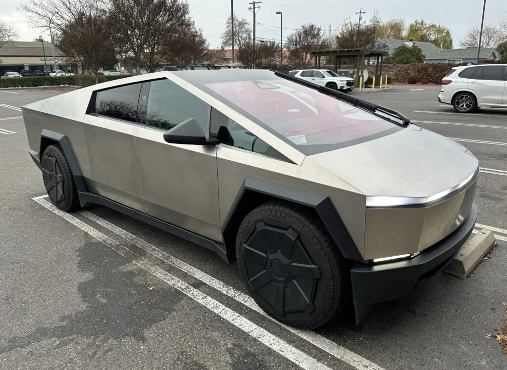 tesla-owners-swear-these-7-hacks-make-their-cars-10x-better