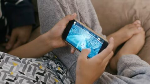 doctors-are-quietly-prescribing-this-video-game-for-anxiety