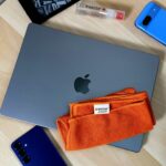 doing-this-one-thing-could-completely-wreck-your-laptop-screen