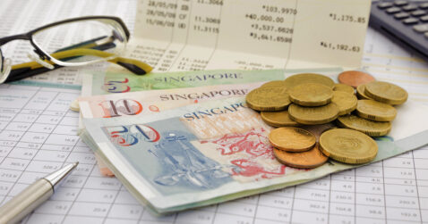 new-mom-data:-s’poreans-are-underpaid-by-thousands-of-dollars-relative-to-their-productivity