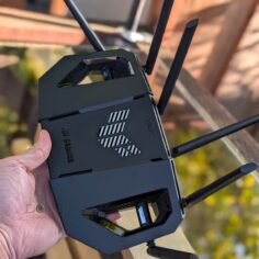 asus-tuf-be9400-review:-a-practical-tri-band-wi-fi-7-(gaming)-router